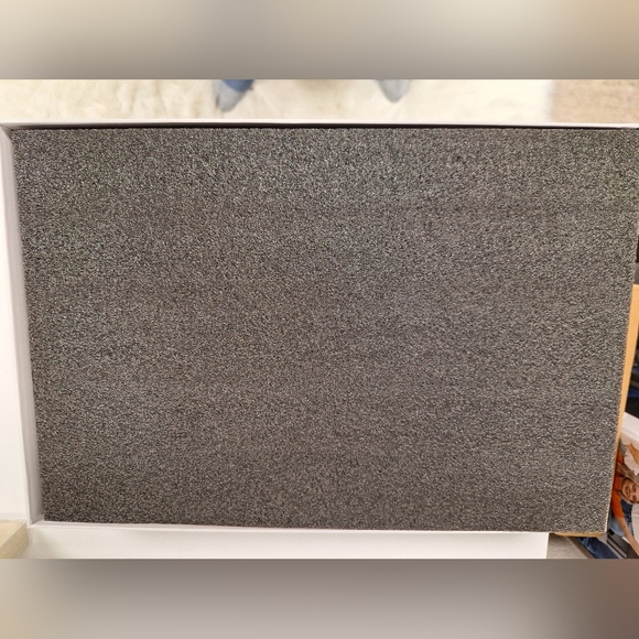 Portable Monitor- New in box with wires/cords - Picture 4 of 4